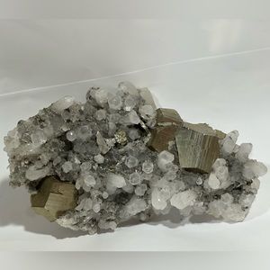CLOSET CLOSING SALE! Pyrite